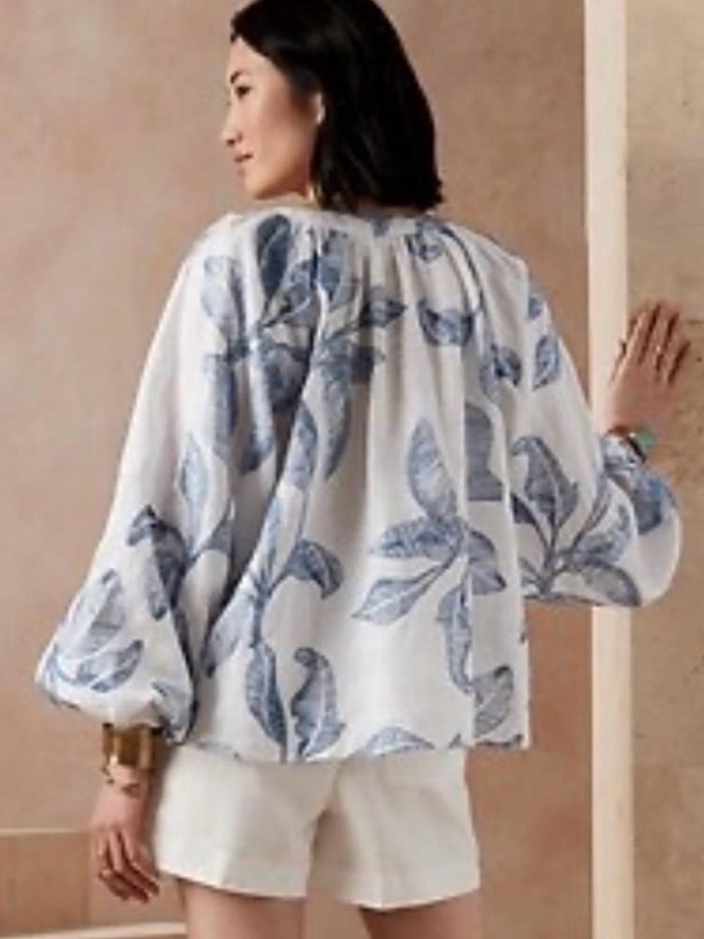 Banana Republic White Blouse with Blue Leaf Print - Picture 2 of 11